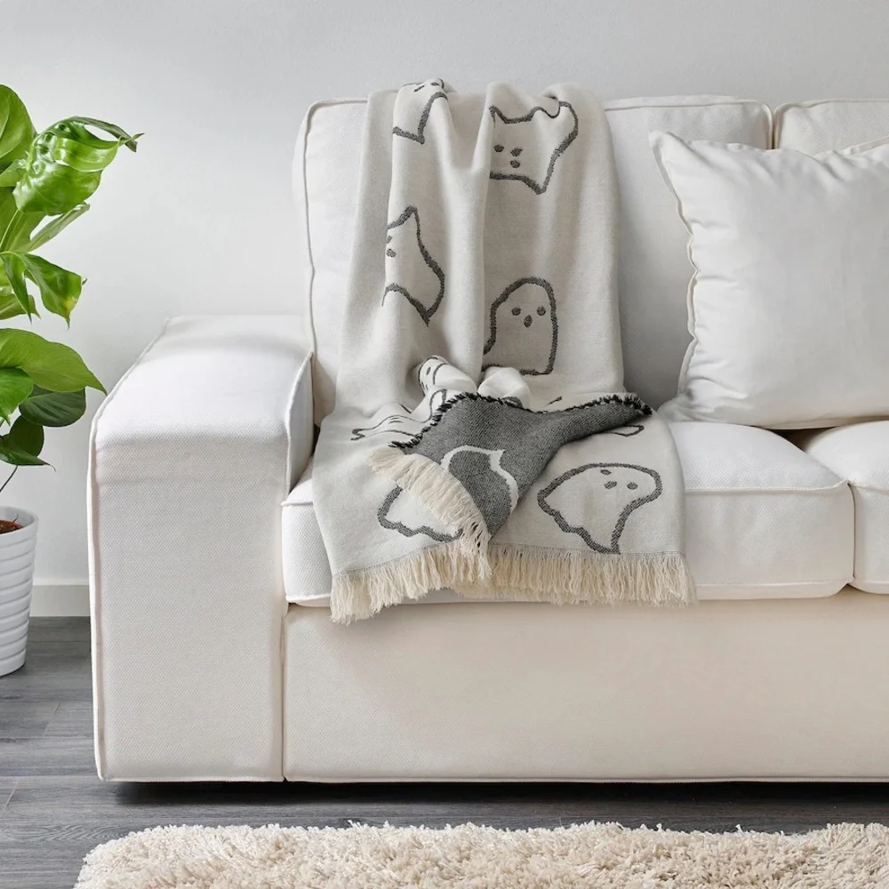 KUSTFYR Ghost Throw, white/black, 51x67 